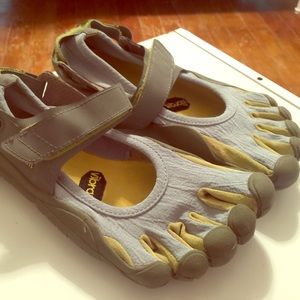 Vibram 5 Finger Shoes